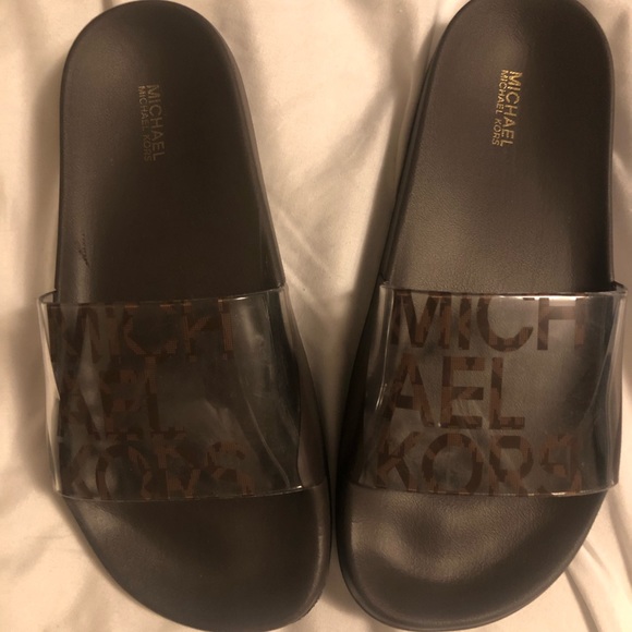 Michael Kor Slides - Picture 3 of 3